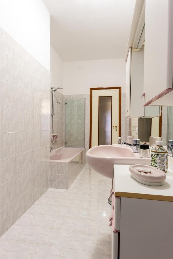 Flower Apartment Mantua Exterior foto